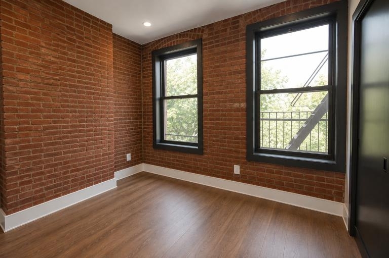 248 Mott Street - Photo 3