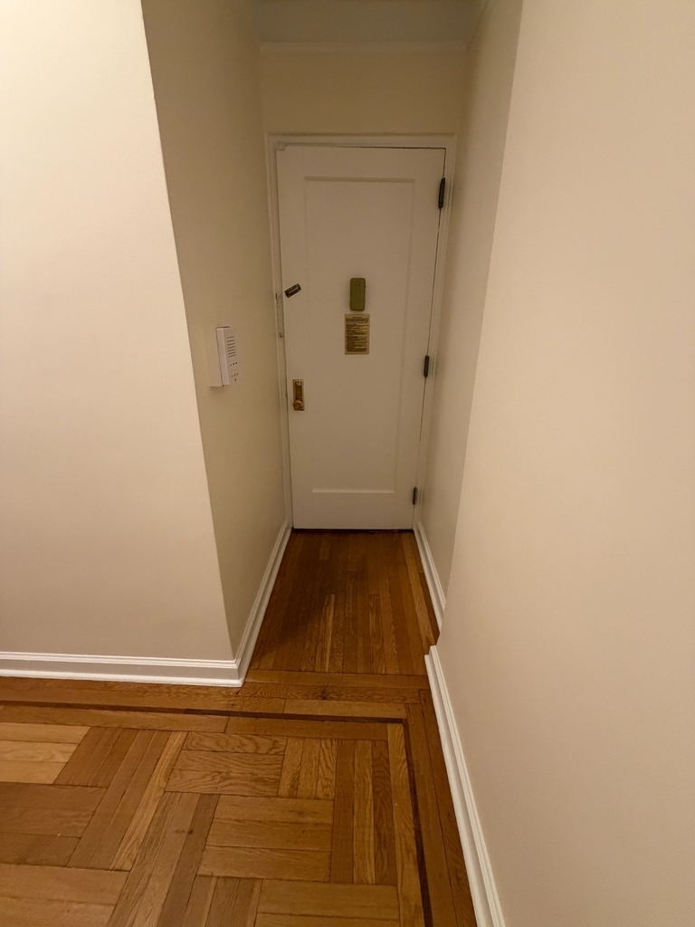 Jane Street - Photo 10