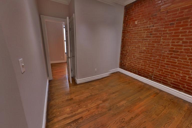 221 East 23rd Street - Photo 3