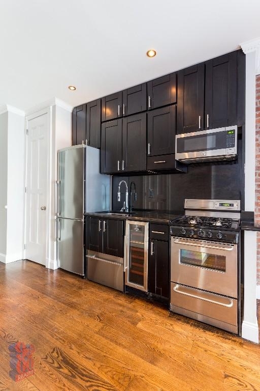 436 West 52nd Street - Photo 0