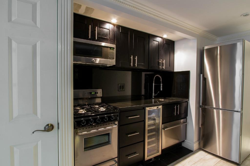 345 West 53rd Street - Photo 7