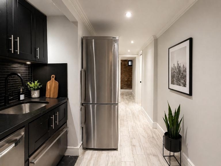 345 West 53rd Street - Photo 6