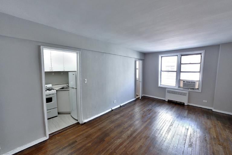 340 East 58th Street - Photo 4
