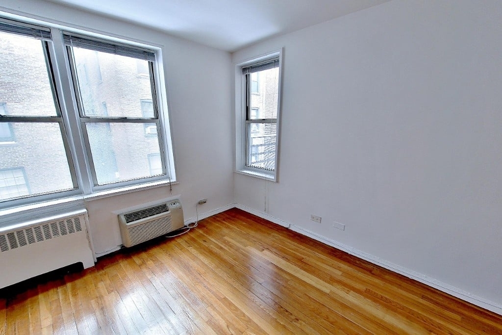 340 East 58th Street - Photo 1