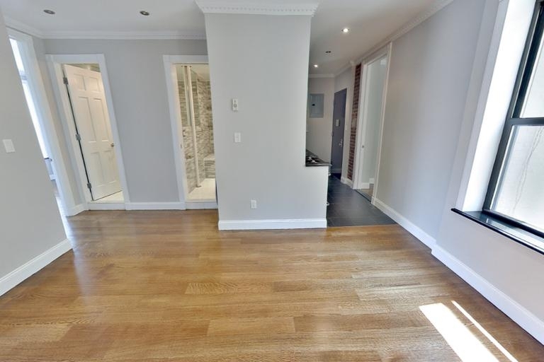 326 East 100th Street - Photo 3