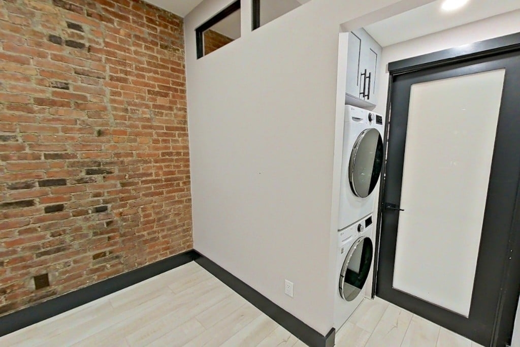 2154 2nd Avenue - Photo 5