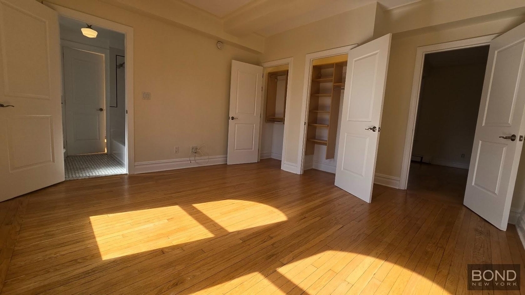 West 79th Street - Photo 11