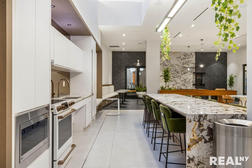 Fleet Place - Photo 7