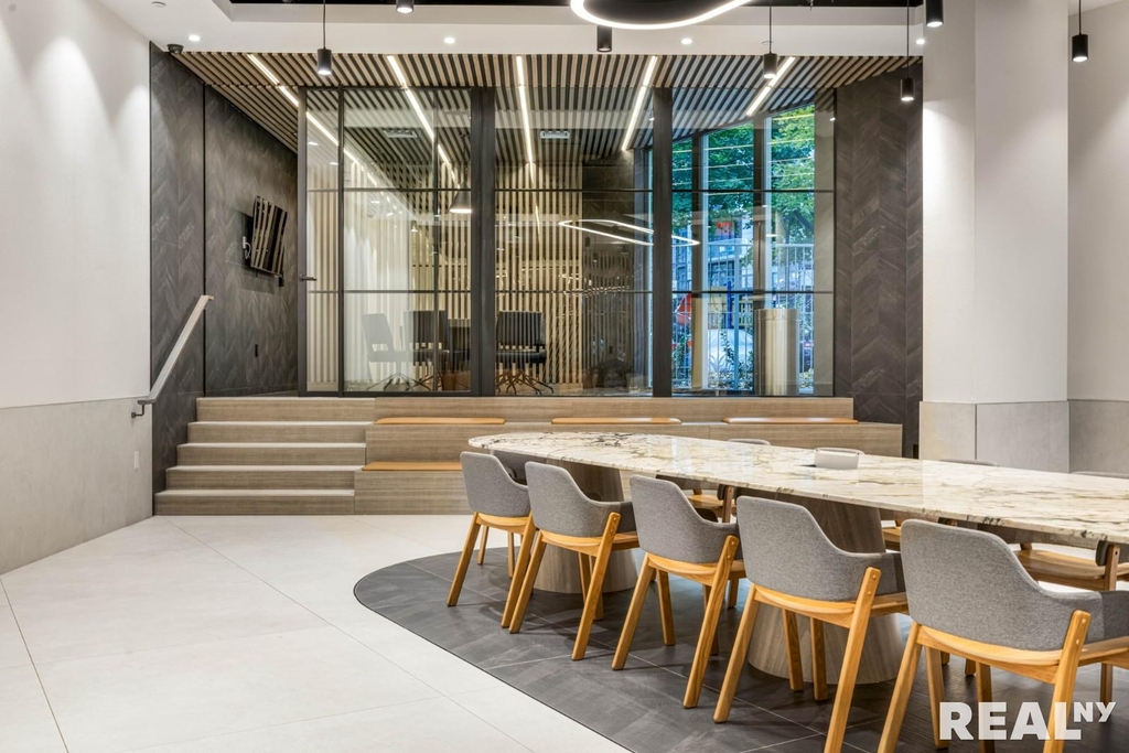 Fleet Place - Photo 9