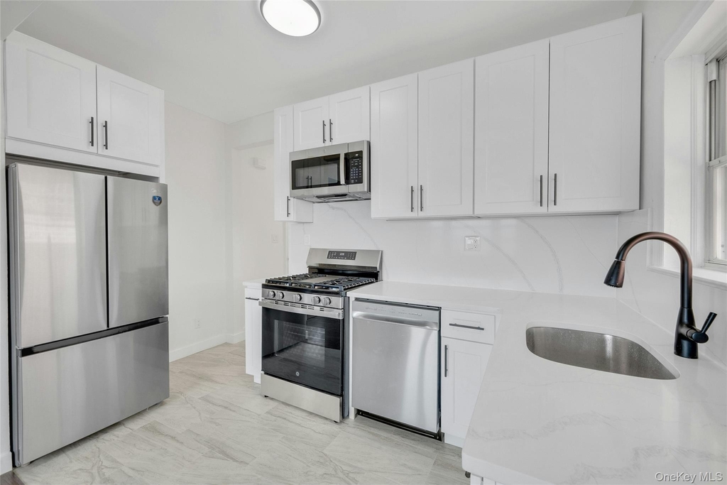 Minnieford Avenue - Photo 13