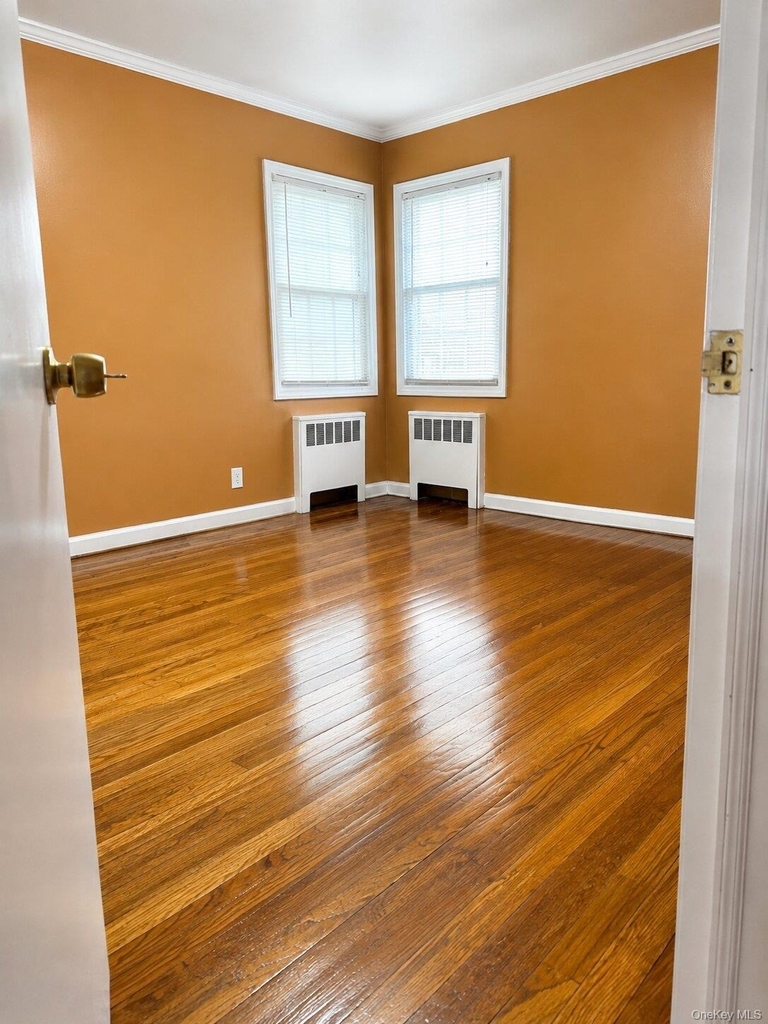 106 Kennedy Avenue - Photo 5