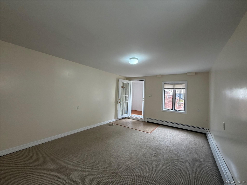 624 W Beech Street - Photo 10