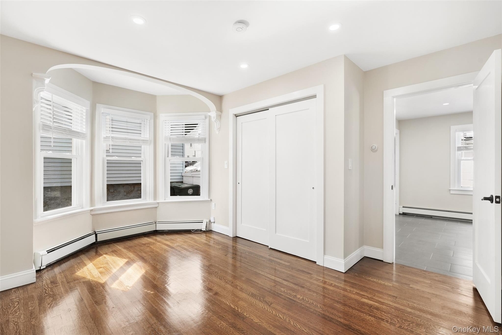352 Willett Avenue - Photo 13