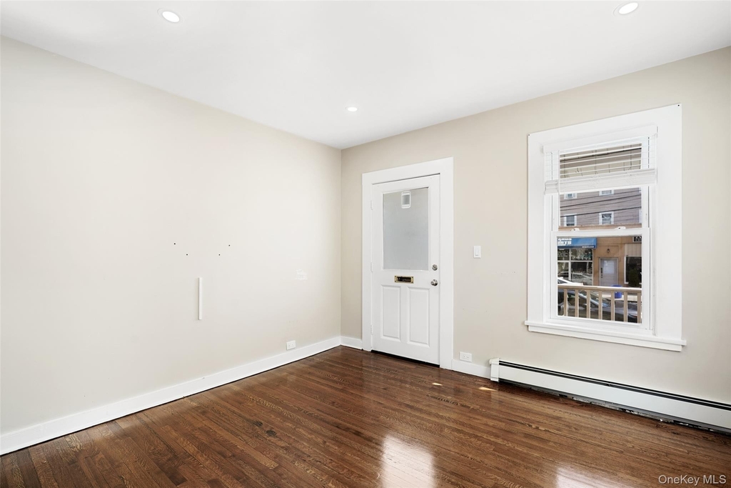 352 Willett Avenue - Photo 7
