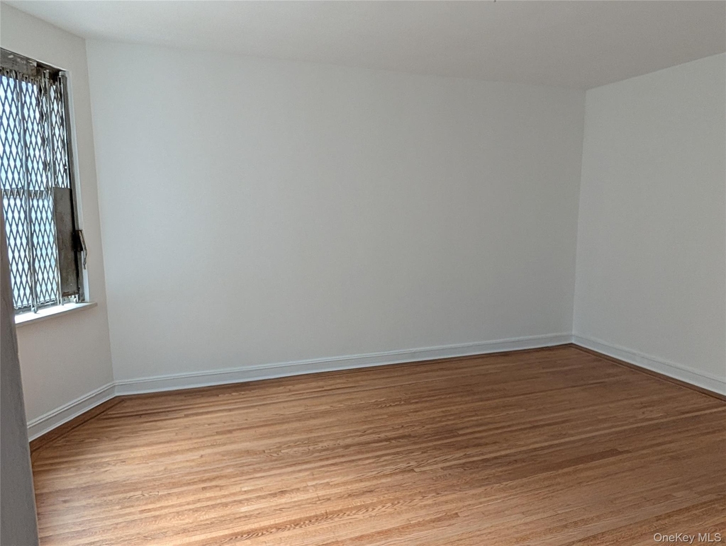80-09 35th Avenue - Photo 9