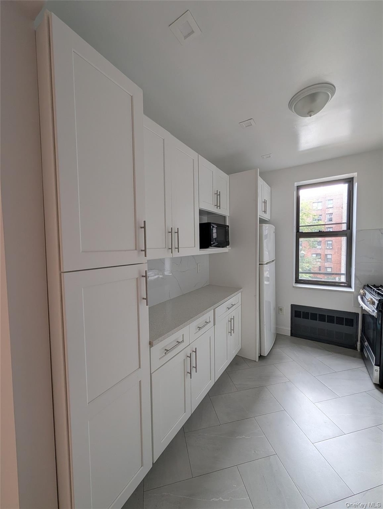 80-09 35th Avenue - Photo 2