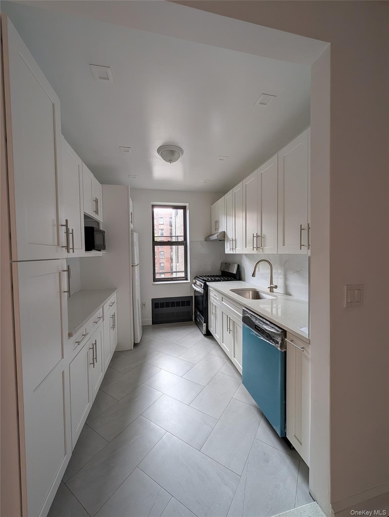 80-09 35th Avenue - Photo 0