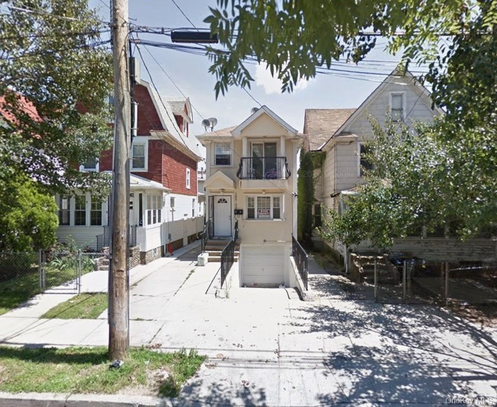 107-05 Pinegrove Street - Photo 0