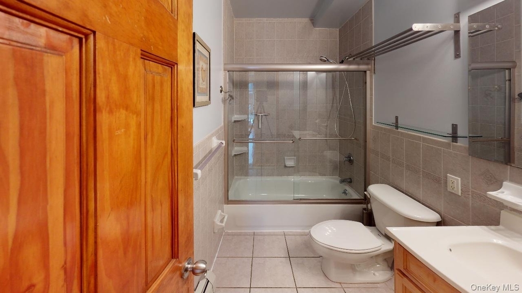 67-08 Exeter Street - Photo 28