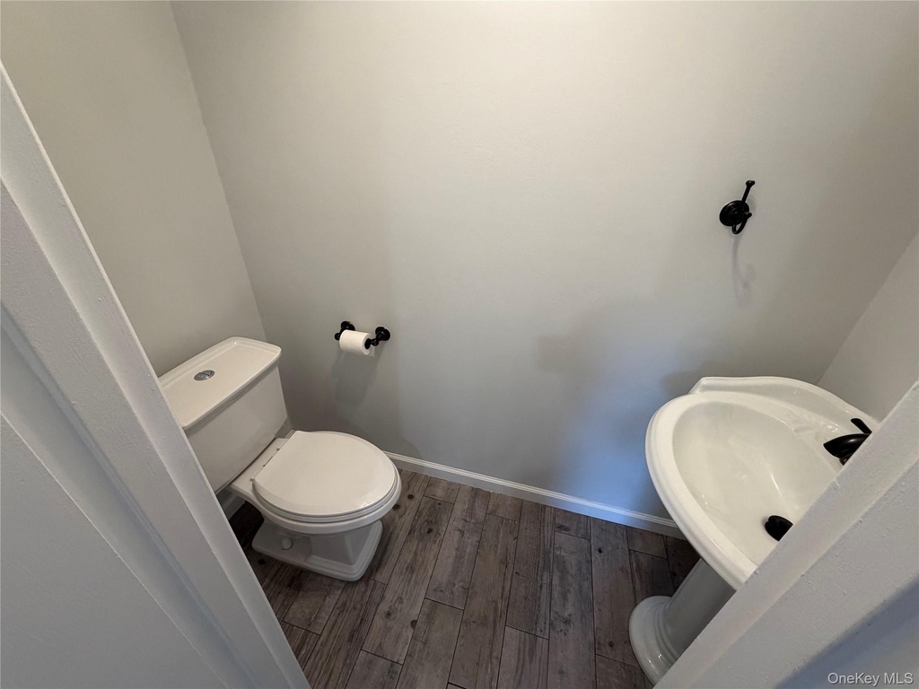 203 Springmeadow Drive - Photo 8