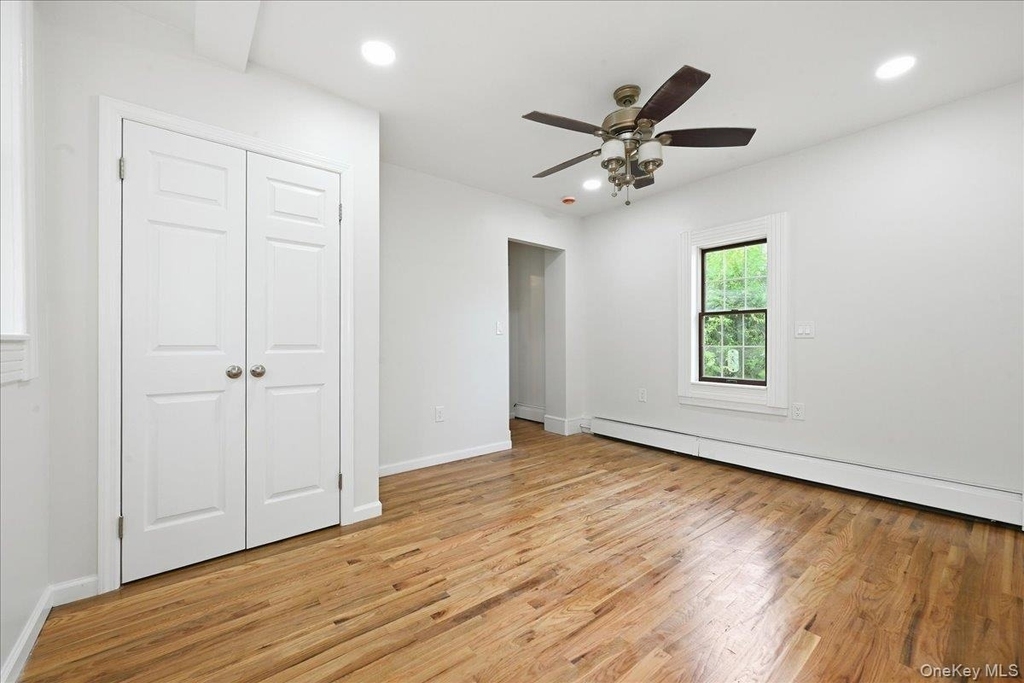 42 Chestnut Street - Photo 9