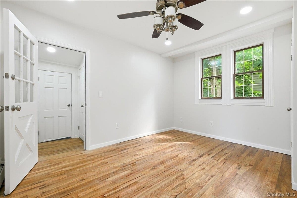 42 Chestnut Street - Photo 8