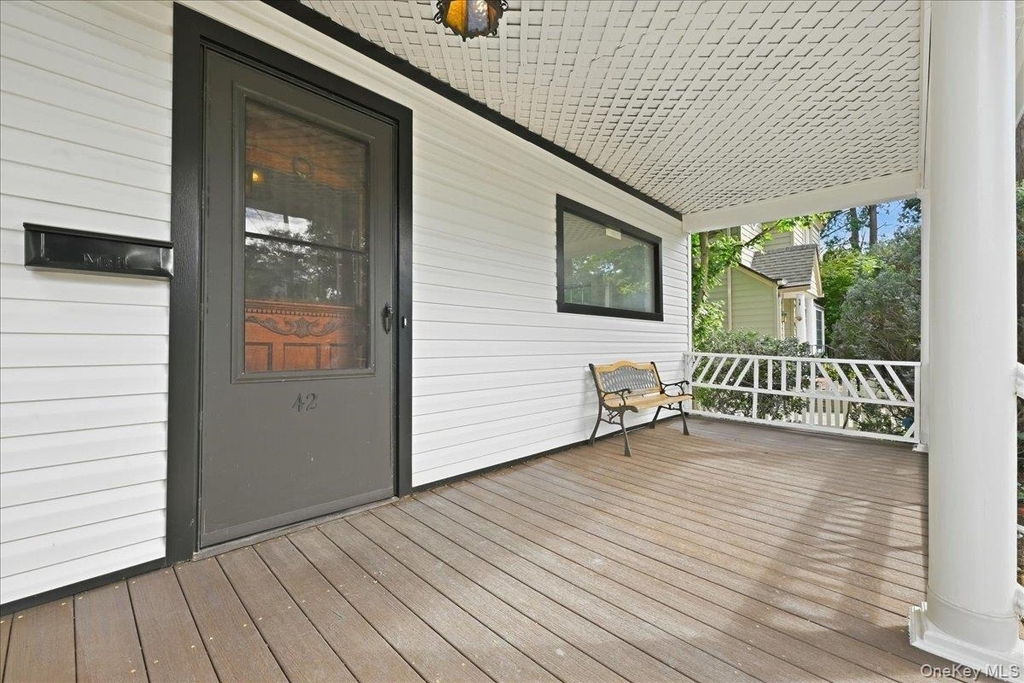 42 Chestnut Street - Photo 0