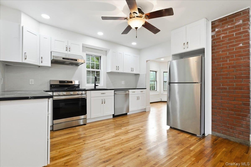 42 Chestnut Street - Photo 6
