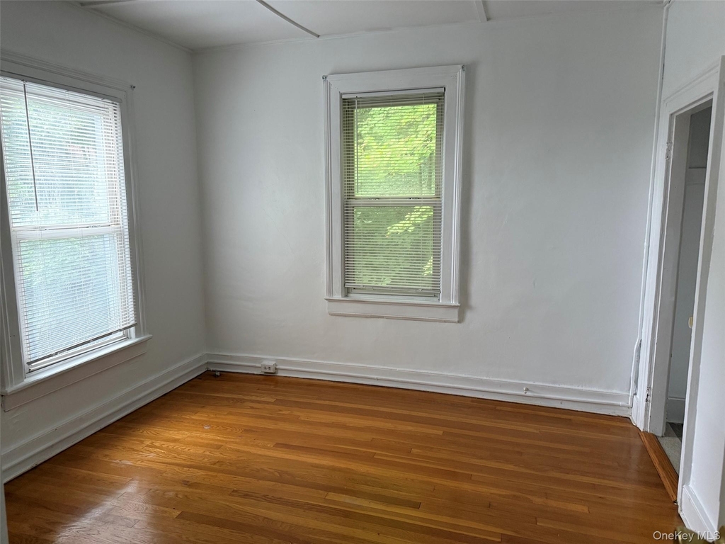 297 Main Street - Photo 5