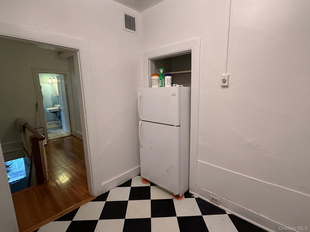 297 Main Street - Photo 10