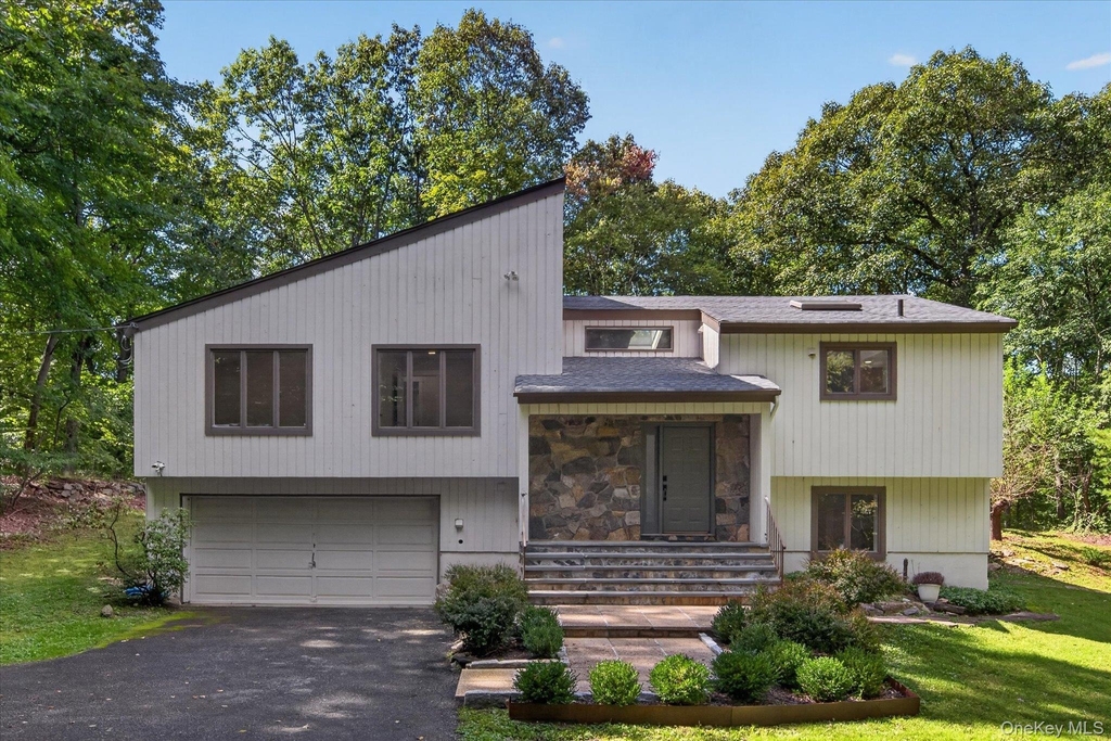 103 Old Highland Turnpike - Photo 1
