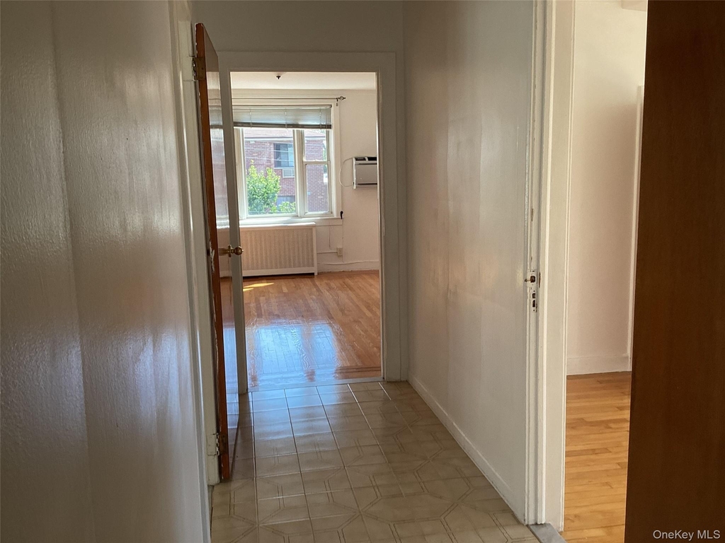 6125 185th Street - Photo 2