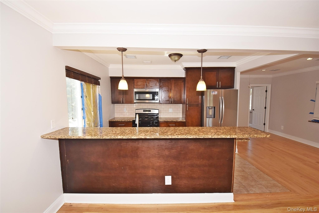 7376 197th Street - Photo 5