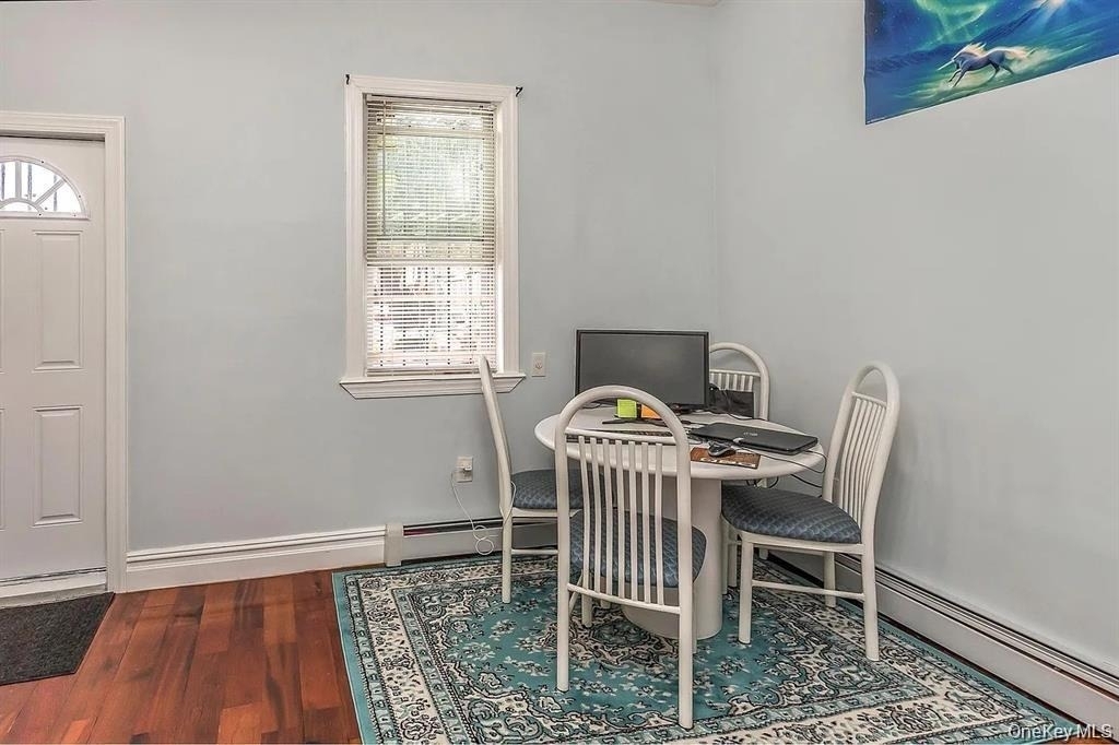 16013 N Conduit Avenue - Photo 3