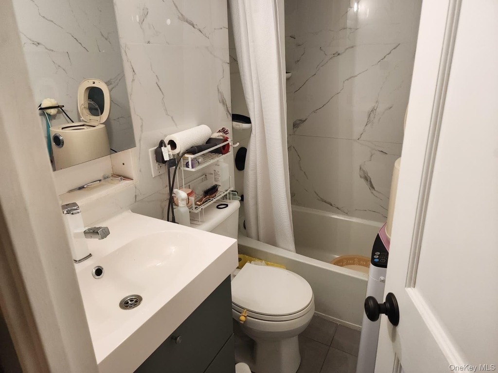 61-35 98th Street - Photo 8