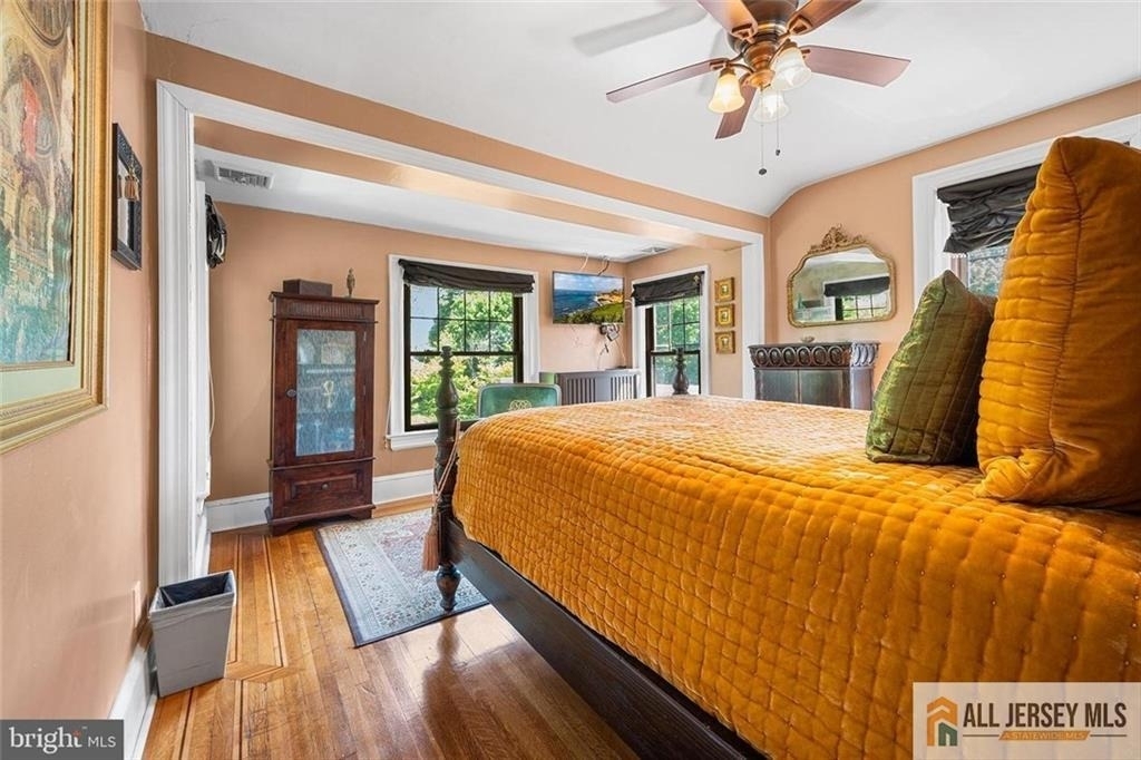 0-1048-105 Prospect Street - Photo 12