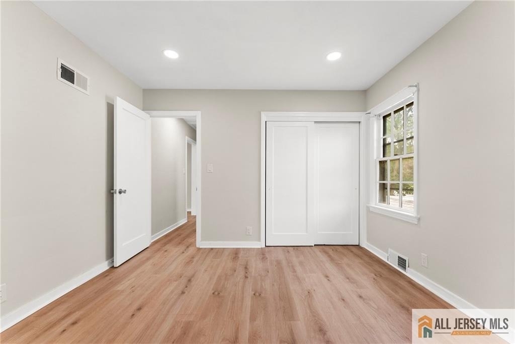 405 Maple Avenue - Photo 10