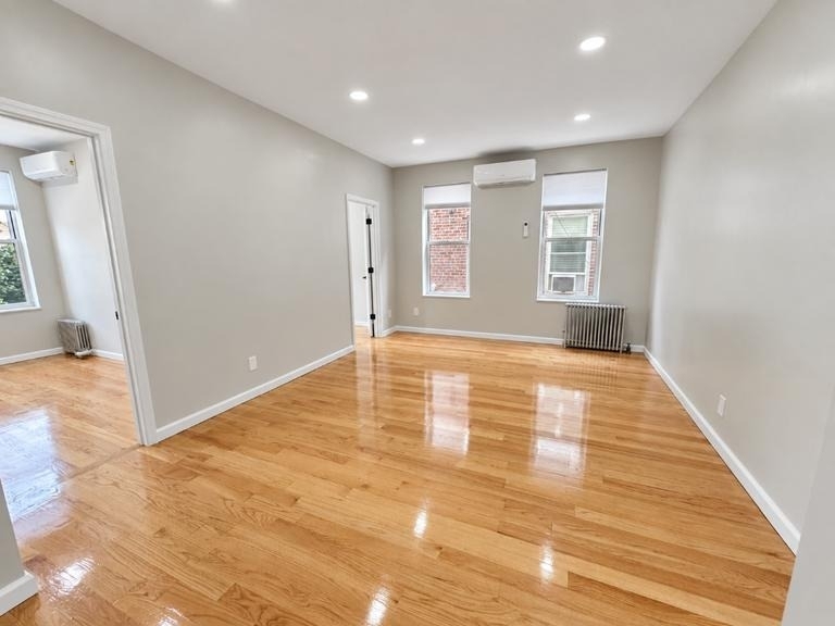 18-70 Himrod Street - Photo 8