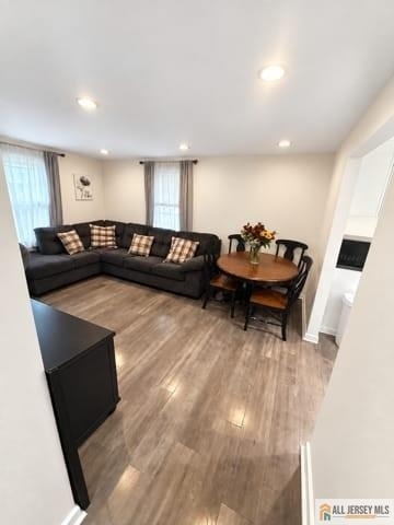 340 N 6th Avenue - Photo 1