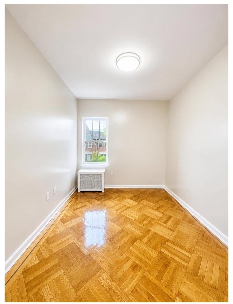 436 Stockholm Street - Photo 13