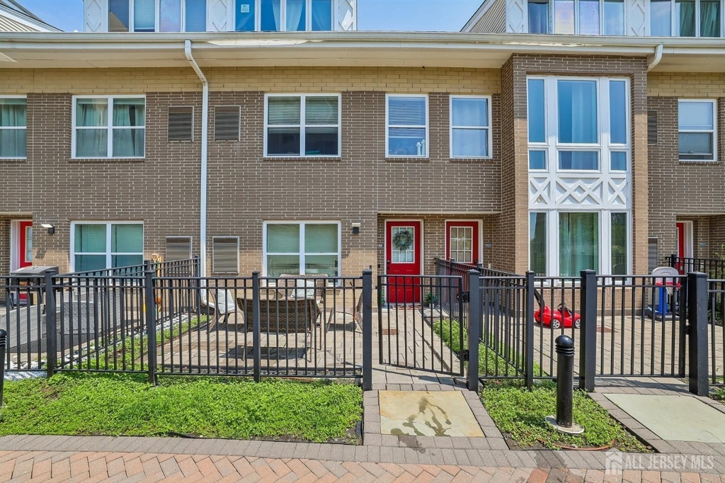 358 Rector Street - Photo 21