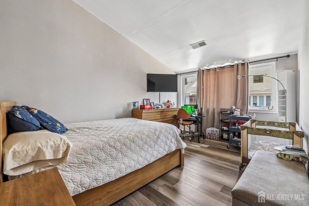 358 Rector Street - Photo 15