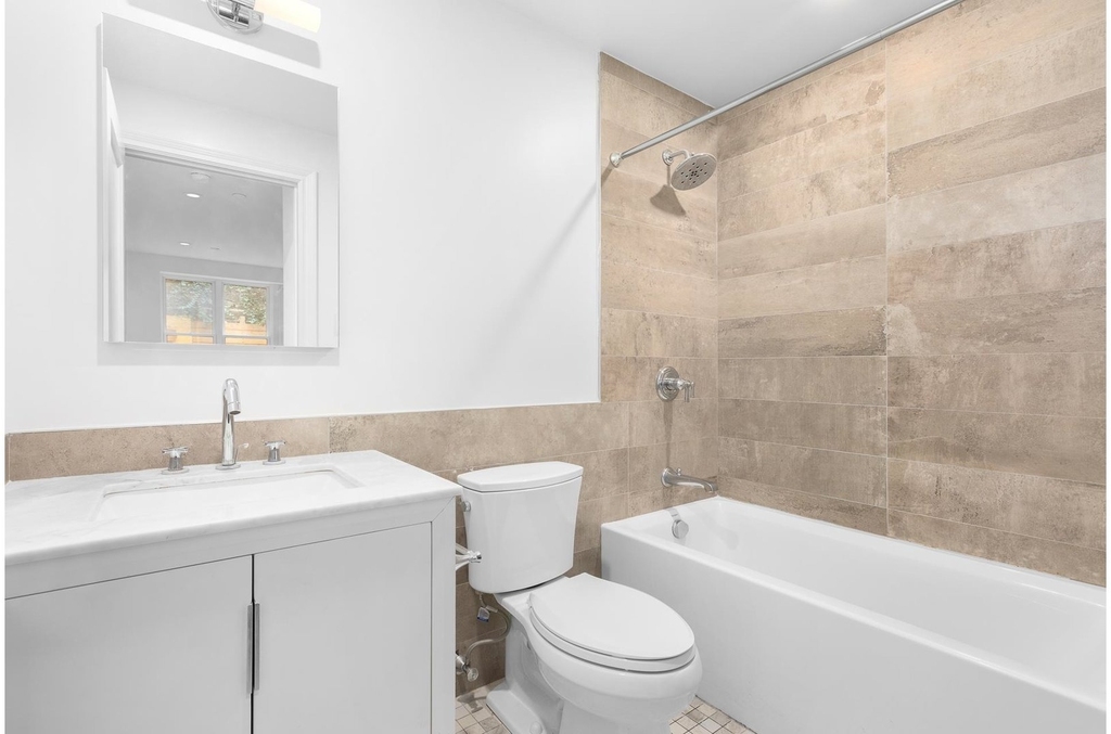 887 St Nicholas Avenue - Photo 8