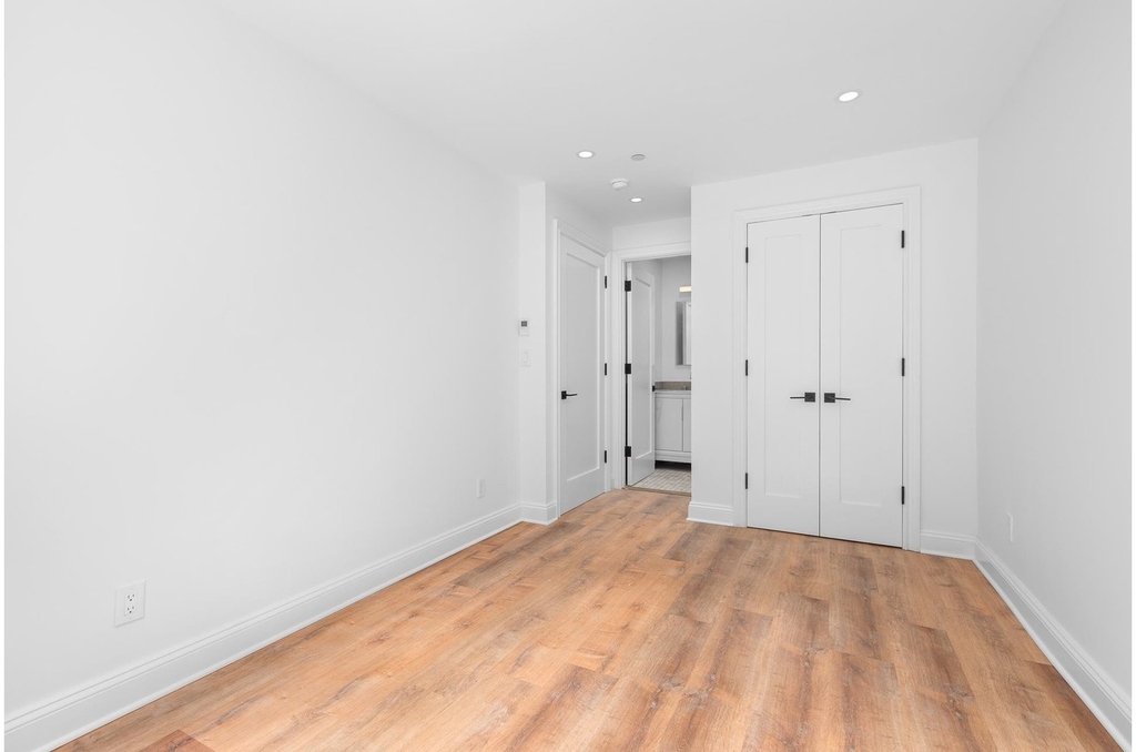 887 St Nicholas Avenue - Photo 6