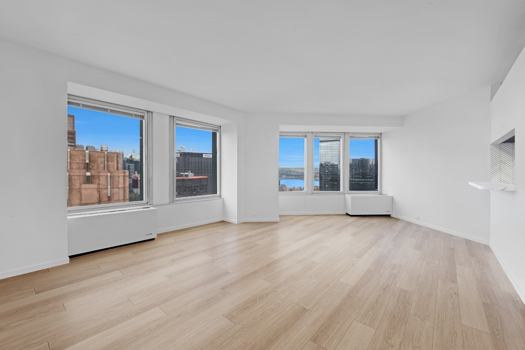 150 W 56th Street - Photo 0