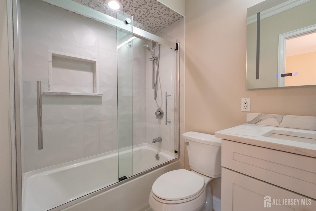 135 Summerhill Road - Photo 15