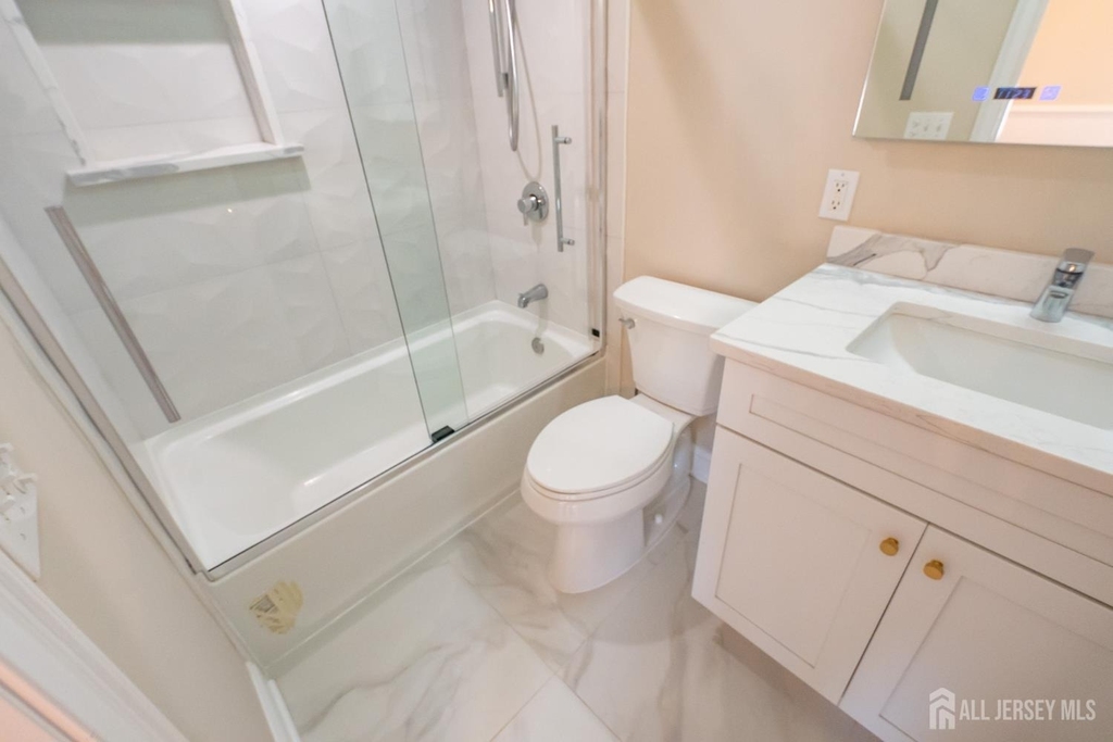 135 Summerhill Road - Photo 14