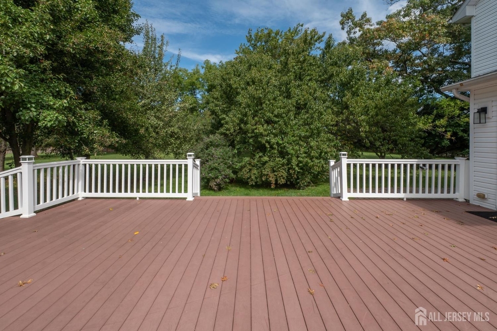 135 Summerhill Road - Photo 34