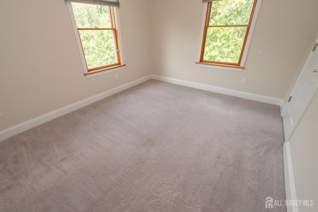 135 Summerhill Road - Photo 20