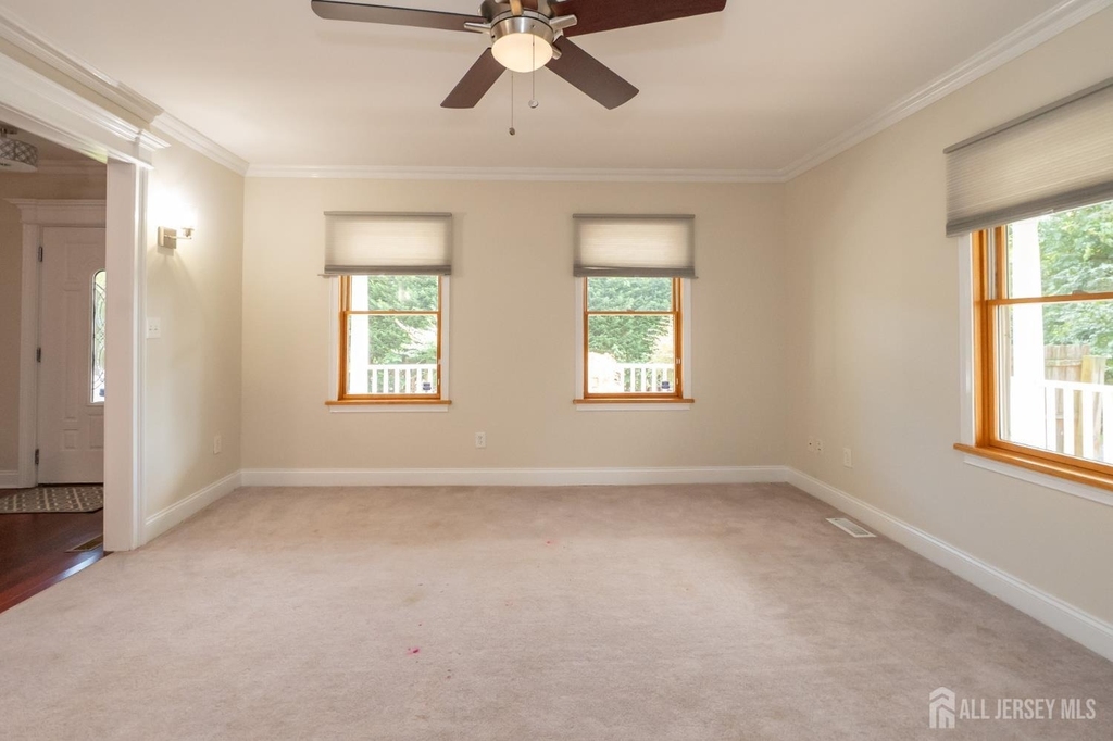 135 Summerhill Road - Photo 17
